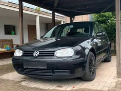 Schwarz Gebraucht 2003 VW Golf IV Limousine | 1.599 € (Fairer Preis)