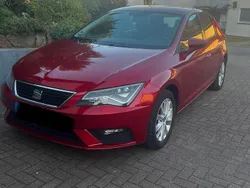 Rot Gebraucht 2018 Seat Leon Kombi | 12.000 €