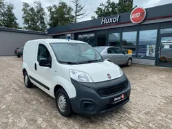 Weiß Gebraucht 2017 Fiat Fiorino Van / Kleinbus | 6.500 € (Etwas zu teuer)