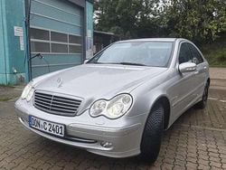 Gebraucht 2003 Mercedes C180 Avantgarde Limousine | 2.950 € (Fairer Preis)