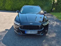 Schwarz Gebraucht 2018 Ford Mondeo ST Kombi | 18.000 € (Fairer Preis)