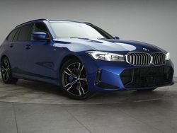 Portimao blau Gebraucht 2024 BMW 330 M Sport Kombi | 35.490 € (Superpreis)
