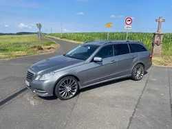 Grau Gebraucht 2012 Mercedes E250 Avantgarde Kombi | 12.950 € (Fairer Preis)