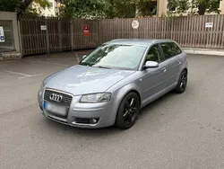 Grau Gebraucht 2006 Audi A3 Sportback Kleinwagen | 2.350 € (Guter Preis)