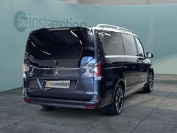 Grau Gebraucht 2024 Mercedes V300 Avantgarde Van / Kleinbus | 76.050 € (Etwas zu teuer)