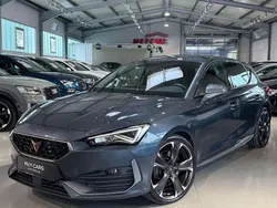 Grau Gebraucht 2022 Cupra Leon VZ Limousine | 28.380 € (Fairer Preis)