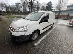 Weiß Gebraucht 2014 Citroën Berlingo Van / Kleinbus | 5.500 € (Guter Preis)