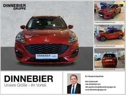 Rot (metallic) Gebraucht 2023 Ford Kuga ST-Line SUV | 26.359 € (Guter Preis)
