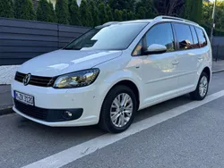 Weiß Gebraucht 2013 VW Touran Life Van / Kleinbus | 7.999 € (Guter Preis)