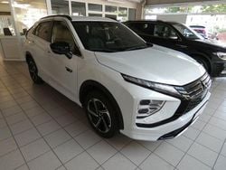 Weiß Gebraucht 2022 Mitsubishi Eclipse Cross Edition SUV | 24.990 € (Fairer Preis)