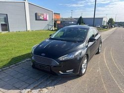 Schwarz Gebraucht 2015 Ford Focus Titanium Limousine | 7.799 € (Guter Preis)
