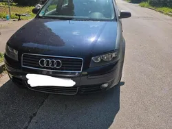 Blau Gebraucht 2003 Audi A3 Coupé | 2.000 €