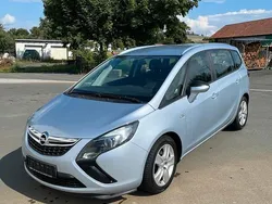Silber Gebraucht 2016 Opel Zafira Tourer Van / Kleinbus | 9.999 € (Superpreis)