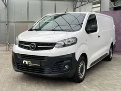 Jade weiss/arktis weiss Gebraucht 2020 Opel Vivaro Edition Van | 16.981 € (Fairer Preis)