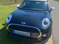 Schwarz Gebraucht 2018 Mini Cooper Kleinwagen | 17.999 € (Fairer Preis)