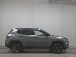 Grau Gebraucht 2020 Jeep Compass SUV | 18.980 € (Guter Preis)
