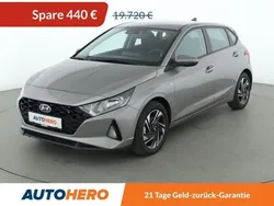 Grau Gebraucht 2023 Hyundai i20 Trend Limousine | 19.280 € (Superpreis)