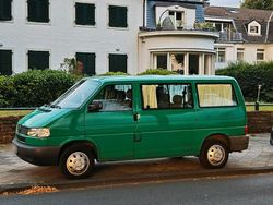 Grün Gebraucht 1998 VW T4 Van | 3.000 €