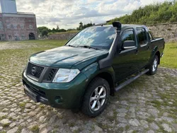 Grün Gebraucht 2015 Nissan Navara Abholung | 7.300 € (Teuer)