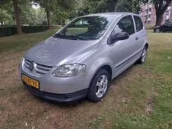 Grau Gebraucht 2007 VW Fox Trendline Kleinwagen | 1.750 € (Teuer)