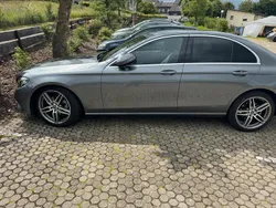 Grau Gebraucht 2020 Mercedes E200 Avantgarde Limousine | 25.000 € (Guter Preis)