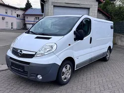 Weiß Gebraucht 2014 Opel Vivaro Van | 4.950 € (Fairer Preis)