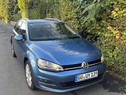 Blau Gebraucht 2017 VW Golf VII Highline Kombi | 7.950 € (Guter Preis)