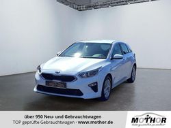 Weiß Gebraucht 2021 Kia Ceed Vision Kleinwagen | 18.031 € (Guter Preis)