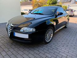Schwarz Gebraucht 2004 Alfa Romeo GT Distinctive Coupé | 6.999 € (Teuer)
