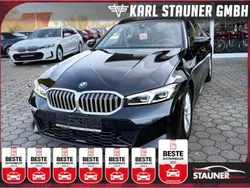 Black sapphire metallic (metallic) Gebraucht 2023 BMW 318 M Sport Kombi | 31.980 € (Guter Preis)