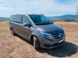 Grau Gebraucht 2017 Mercedes V250 Avantgarde Van / Kleinbus | 33.900 € (Fairer Preis)