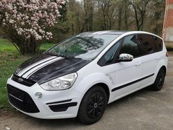 Weiß Gebraucht 2010 Ford S-MAX S Van / Kleinbus | 2.990 €