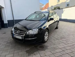 Schwarz Gebraucht 2009 VW Golf VI Trendline Kombi | 2.000 € (Fairer Preis)