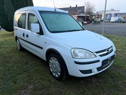 Weiß Gebraucht 2006 Opel Combo Kombi | 3.000 € (Fairer Preis)