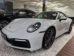 Andere Gebraucht 2022 Porsche 911 Carrera Cabrio | 127.900 € (Fairer Preis)