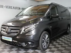 Lackfarbe graphitgrau metallic Gebraucht 2023 Mercedes Vito Edition Van / Kleinbus | 55.999 €