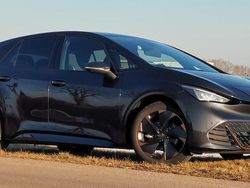 Grau Gebraucht 2022 Cupra Born Kleinwagen | 24.400 € (Fairer Preis)