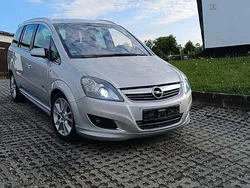 Silber Gebraucht 2008 Opel Zafira OPC Van / Kleinbus | 3.600 € (Fairer Preis)