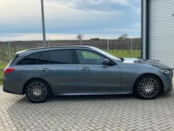 Grau Gebraucht 2024 Mercedes C220 Kombi | 69.800 €