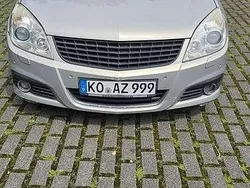 Grau Gebraucht 2006 Opel Signum Edition Kombi | 850 € (Superpreis)