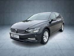 Grau Gebraucht 2023 VW Passat Business Kombi | 22.890 € (Etwas zu teuer)