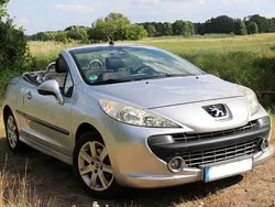 Silber Gebraucht 2008 Peugeot 207 CC Platinum Cabrio | 4.700 € (Fairer Preis)