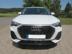 Weiß Gebraucht 2021 Audi Q3 Basis SUV | 27.900 € (Guter Preis)