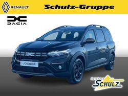 Perlmuttschwarz metallic (sch Gebraucht 2024 Dacia Jogger Extreme Van / Kleinbus | 28.000 € (Etwas zu teuer)