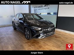 Nachtschwarz Gebraucht 2024 Mercedes GLA200 Progressive SUV | 39.489 € (Fairer Preis)