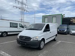 Weiß Gebraucht 2010 Mercedes Vito Van / Kleinbus | 9.520 € (Fairer Preis)