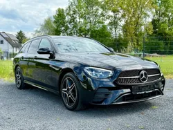 Schwarz Gebraucht 2021 Mercedes E300 AMG line Kombi | 29.999 € (Fairer Preis)