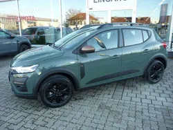 Zedergrün Neu 2024 Dacia Sandero Extreme Kleinwagen | 19.250 € (Fairer Preis)