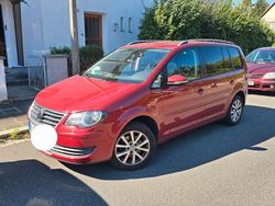 Rot Gebraucht 2009 VW Touran Freestyle Van / Kleinbus | 5.299 € (Etwas zu teuer)