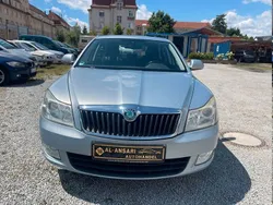 Blau Gebraucht 2009 Skoda Octavia Elegance Limousine | 4.900 € (Fairer Preis)